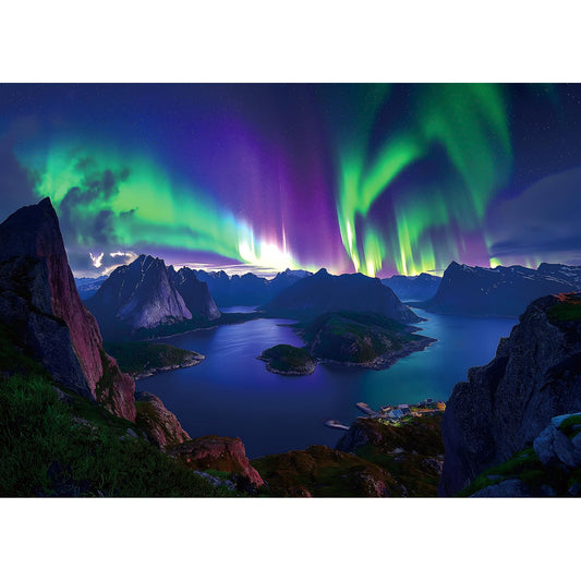 Blueforest Aurora puzzle: northern lights over mountains, ideal wall decor after completion.