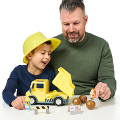 Bluey set with working signs and safe-zone visuals for active play.