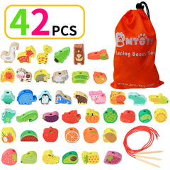 BMTOYS threading fruits beads to teach counting and recognition.