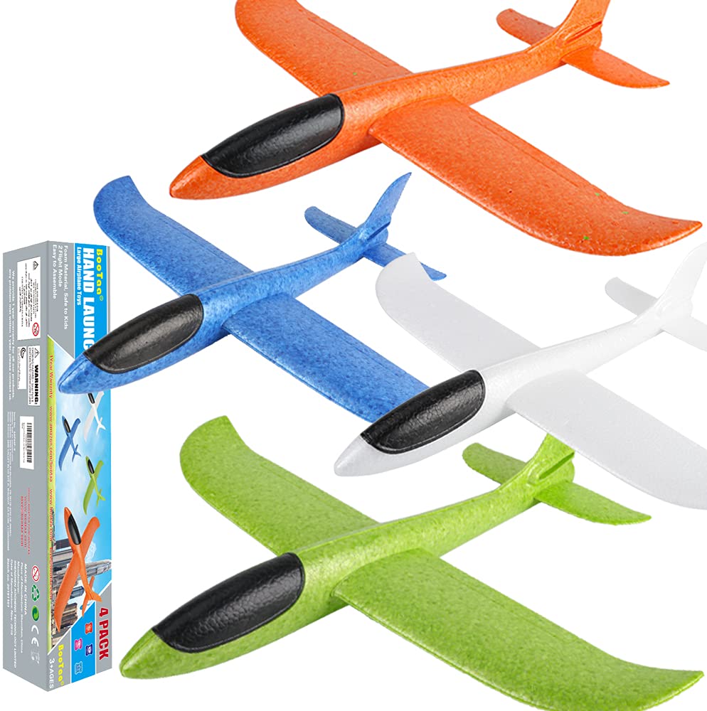 BooTaa 4Pack foam plane assembly for quick setup and outdoor play.
