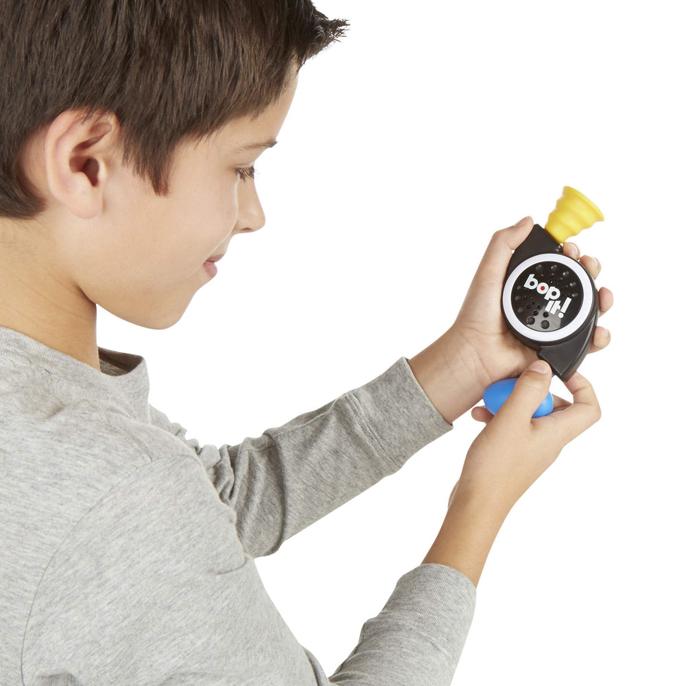 Bop It! Micro Series pass-it mode is ideal for quick party rounds with friends.