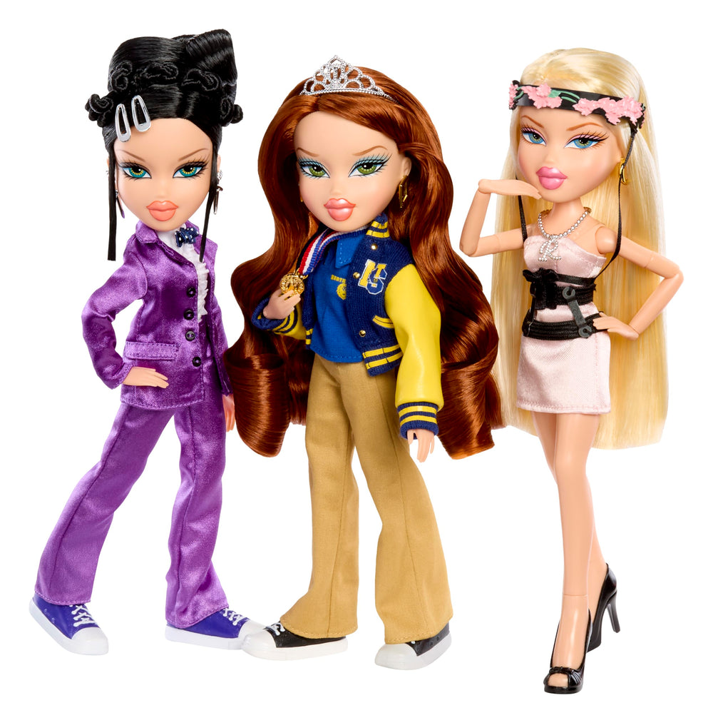 Bratz Cady wearing pink heels and sneakers for versatile fashion play