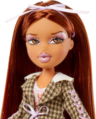 Bratz Yasmin heeled oxfords finish a dressy, fashion-forward look.
