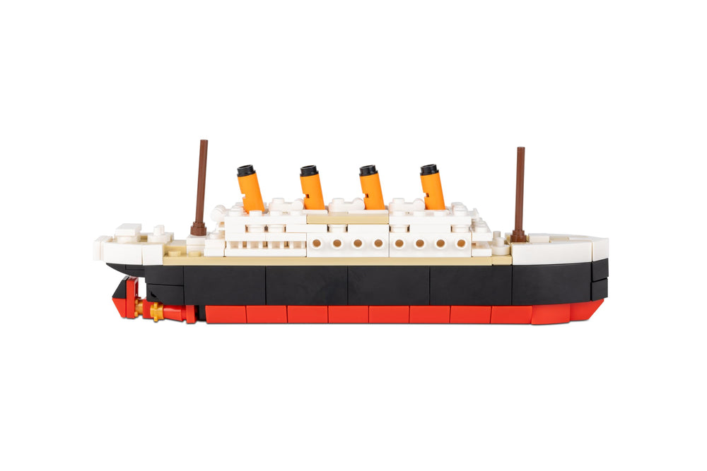 Titanic-detail mini bricks from Brick Loot enhancing precise assembly.