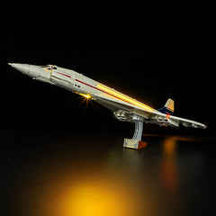 BRIKSMAX Concorde light kit side view shows glowing engines and seamless integration.