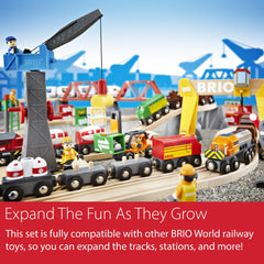 BRIO Cargo Mountain Set magnetic connectors simplify car coupling during play