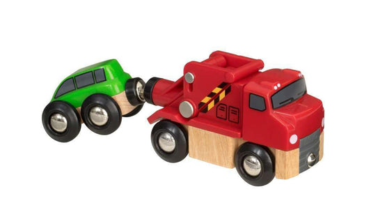 BRIO World 33528 tow truck front view with magnetic coupling for rescue play