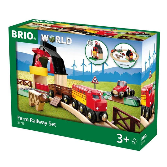BRIO World Farm Railway Set barn – classic wooden play space for imaginative farming adventures