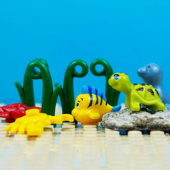 BroTex Friends Animals set presents mice and spiders for mysterious, playful scenes.
