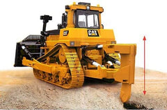 Bruder CAT Large Track-Type Tractor ripper movement supports versatile sandbox setups.