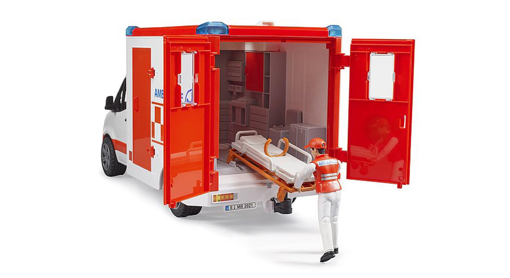 Bruder MB Sprinter ambulance rear doors open to 270 degrees for easy loading.