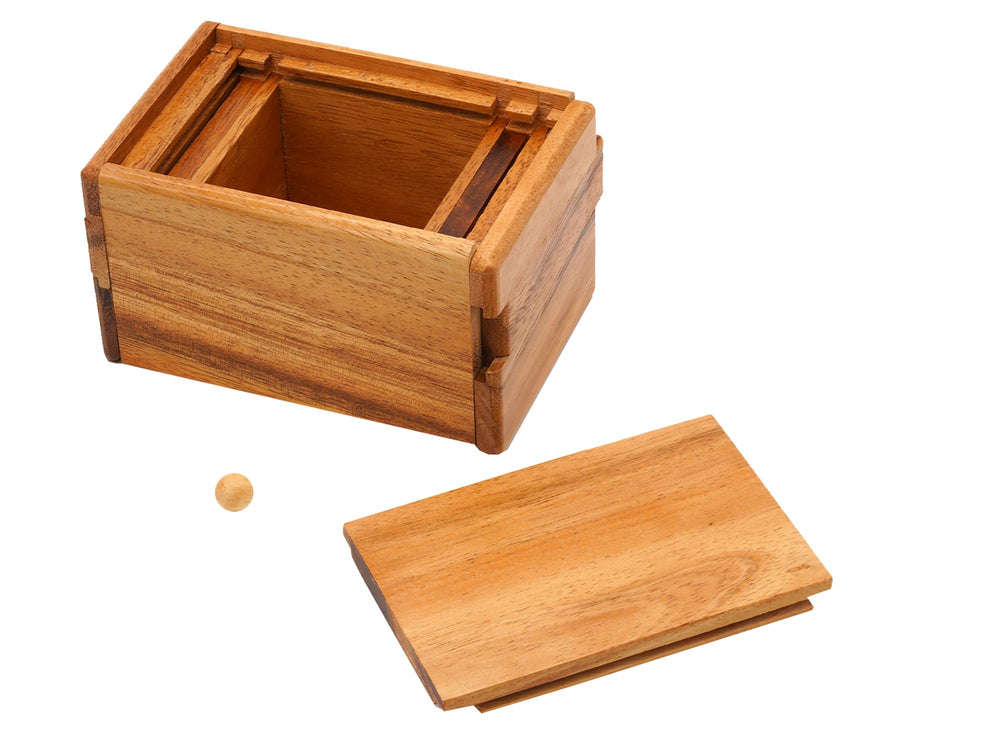 BSIRI conversation starter gift box sparks curiosity and smiles.