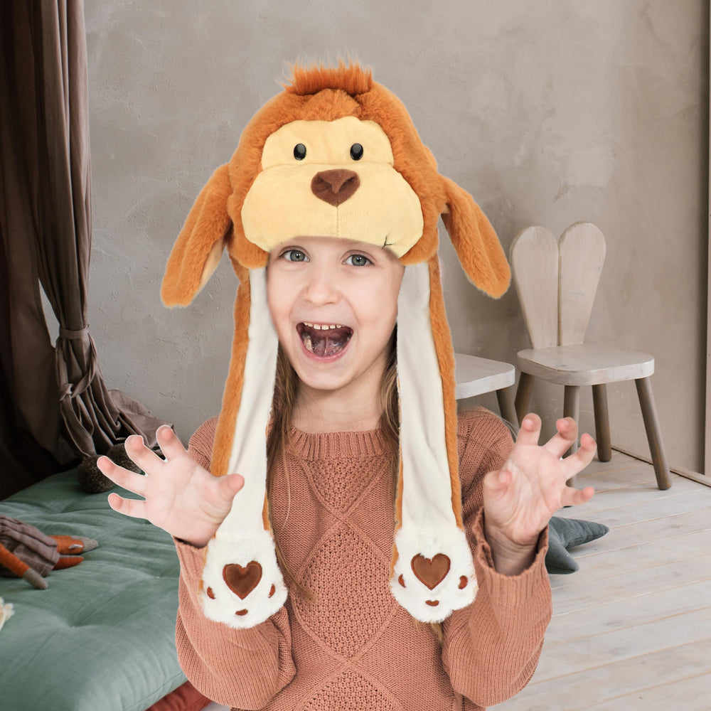 Bubblepompom 22-inch plush hat keeps kids warm on chilly days