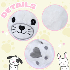 Bubblepompom Seal Hat plush material provides warm comfort on cool days