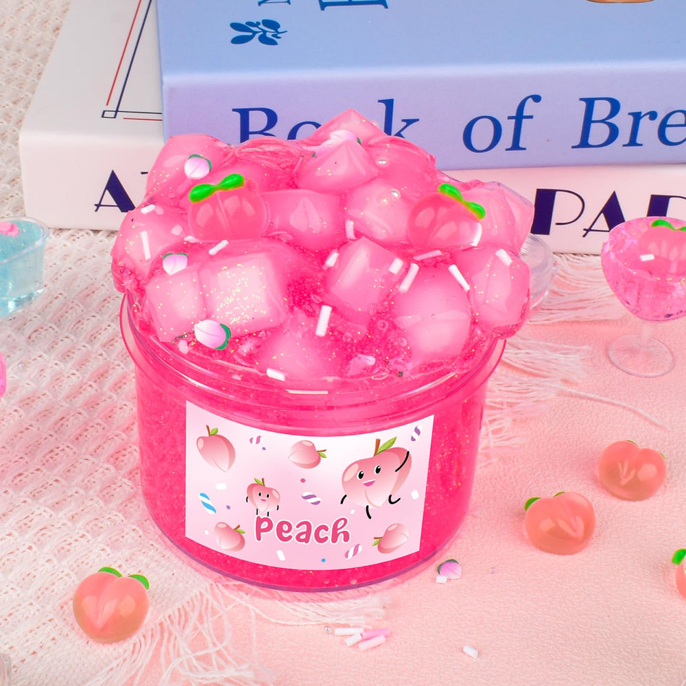 Bucaikein clear slime offers smooth transparency for color mixing and visual layering.
