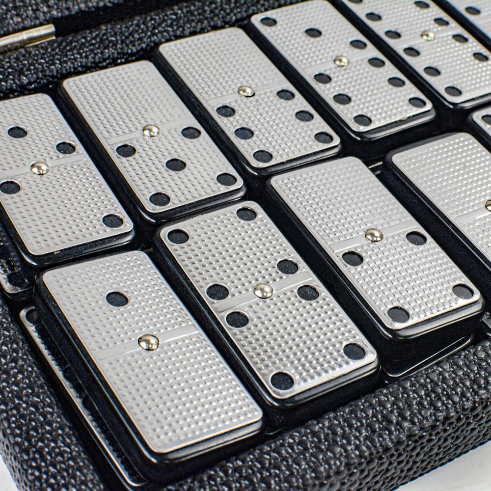 Bucher&Rossini double-6 dominoes with visible pips for easy play