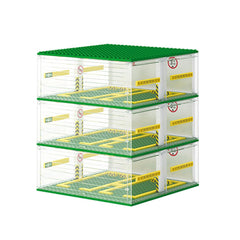 Cabeeskii parking garage with Speed Champions cars offers eight spaces for clear display.