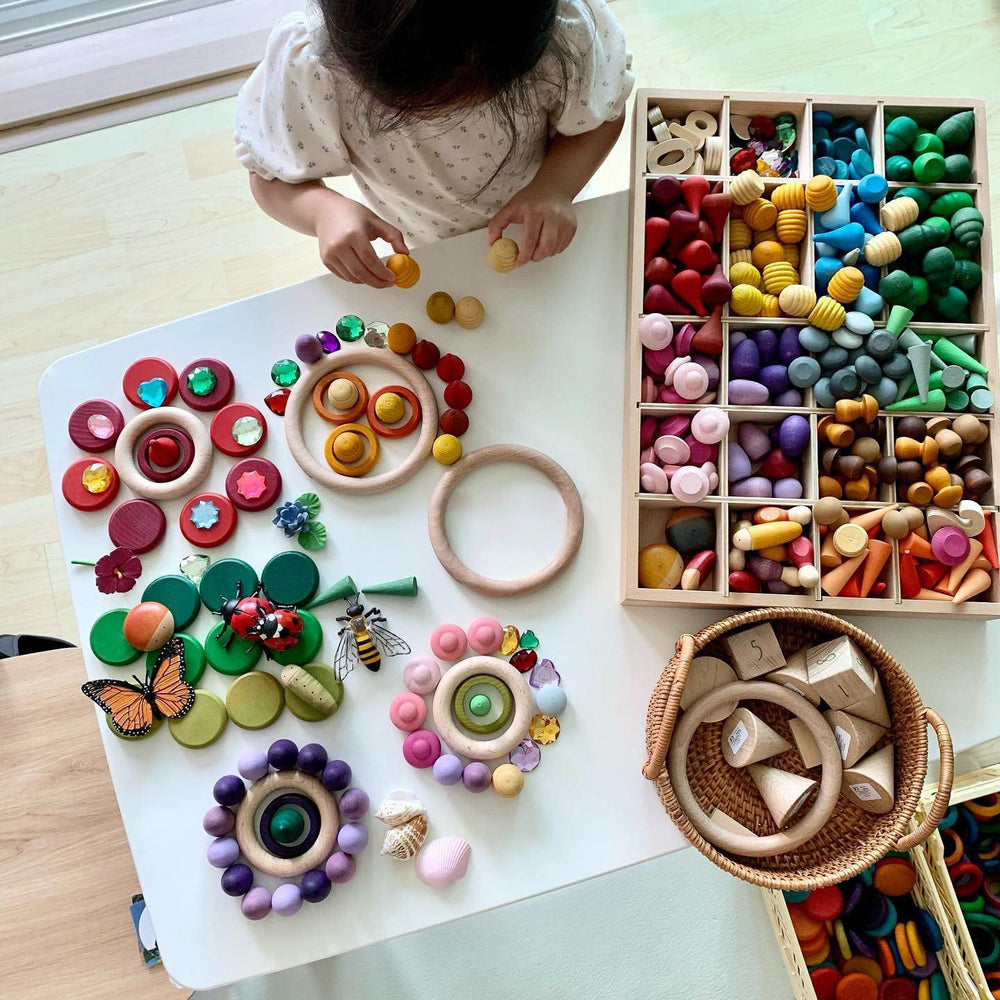 Candywood wooden stacker and nesting parts for building and pattern creation