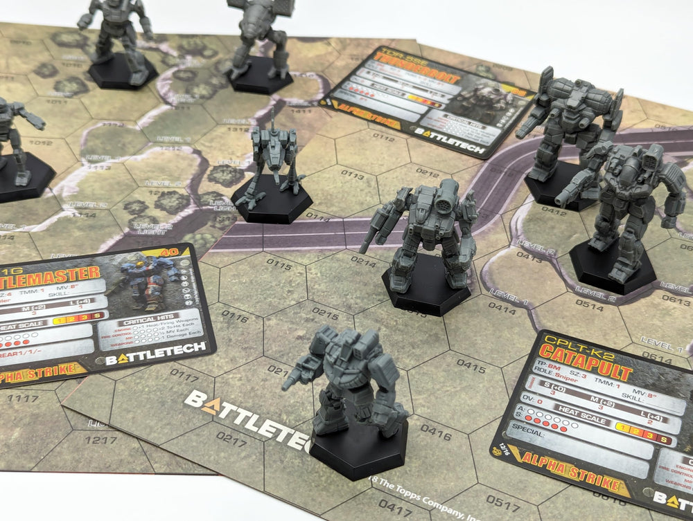 Catalyst BattleTech 40th Edition miniatures on the table for tabletop skirmish battles.