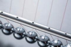 CERROPI Newton cradle packaging highlights gift-ready presentation.