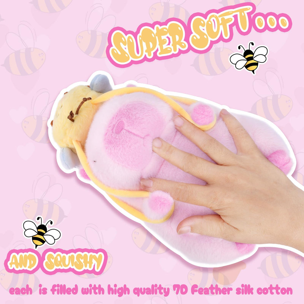 CHDBLOCK capybara plush bee backpack detail adds playful charm