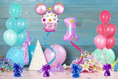 Chochkees balloon weights eye-catching centerpiece option for birthdays and weddings.