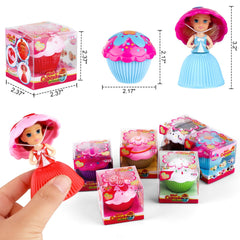 Christoy strawberry scented cake doll enhances unboxing and sensory discovery.