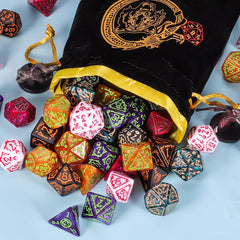 CiaraQ dice color variety with high-contrast readings to boost quick, confident rolls.
