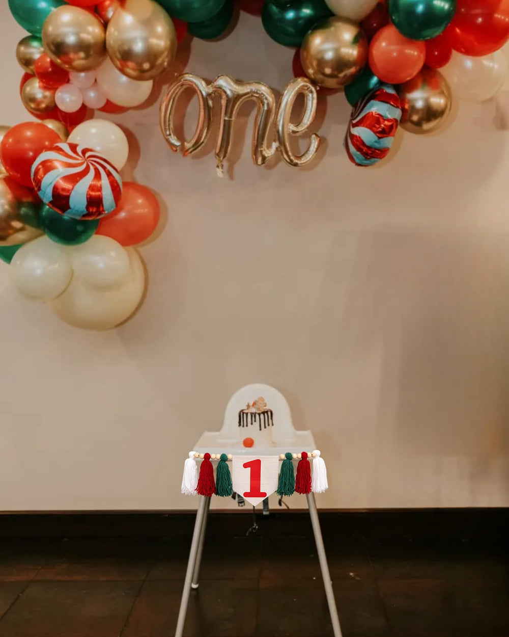 CIEQR 80 inch wide banner easily spans a chair or wall for photos.