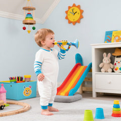 CisyJayor kids trumpet with music and lights enhances interactive learning for toddlers.