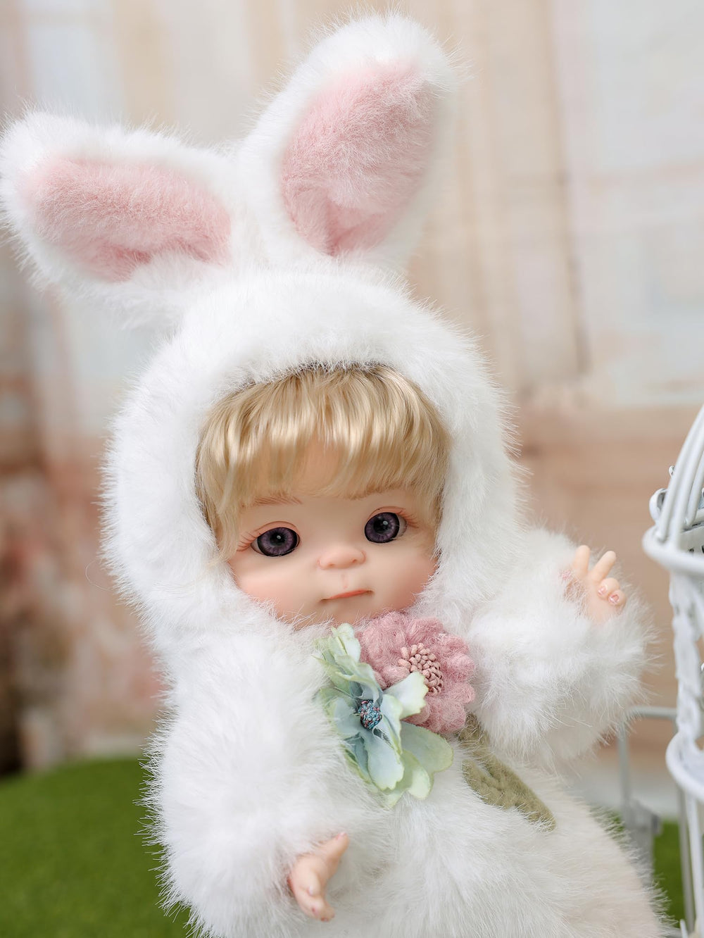 Cloveray Jojo gift-ready box makes a thoughtful present for birthdays or holidays