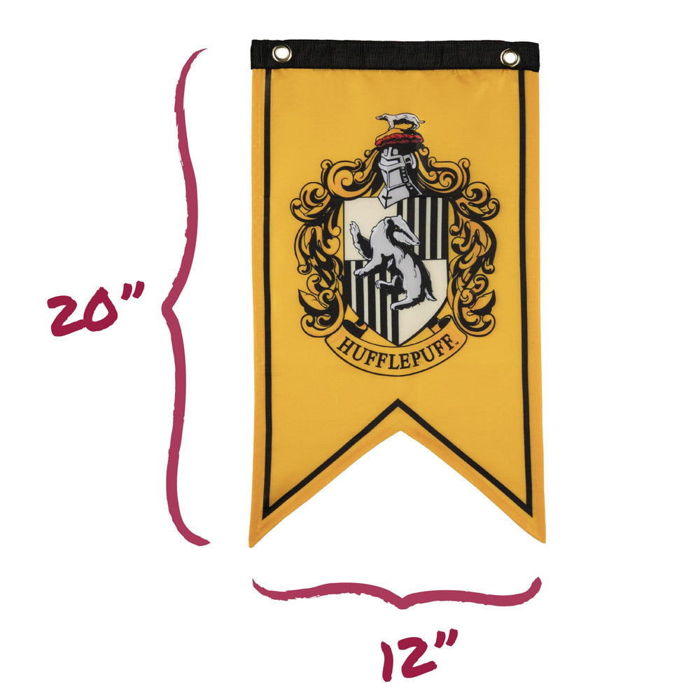 CON*QUEST banner details closeup highlights durable stitching and fabric texture