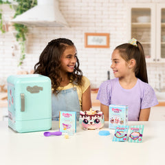 Cookeez Makery Freezy Cakez — choose from three designs for playful storytelling.