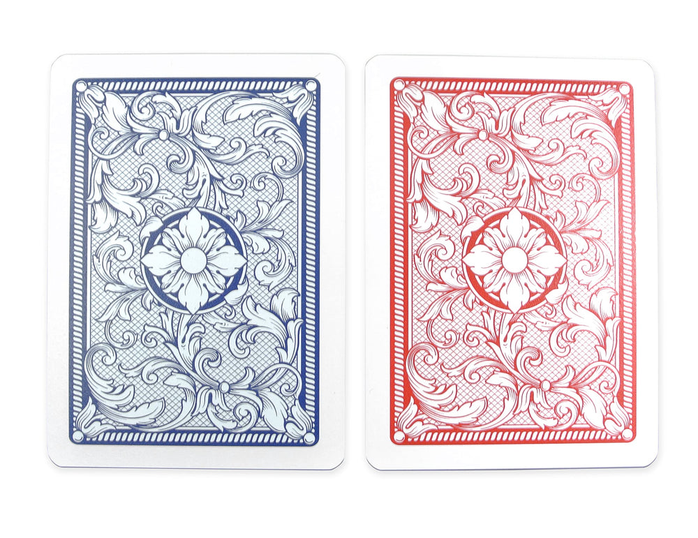 Copag poker-size jumbo-index cards improve visibility during fast play.
