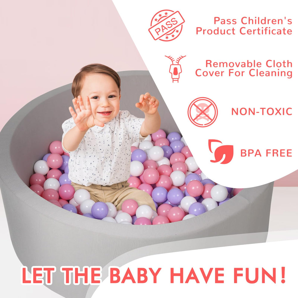 COZYTRAUM ball pit wall detail highlights thick padding for safe, soft surroundings.
