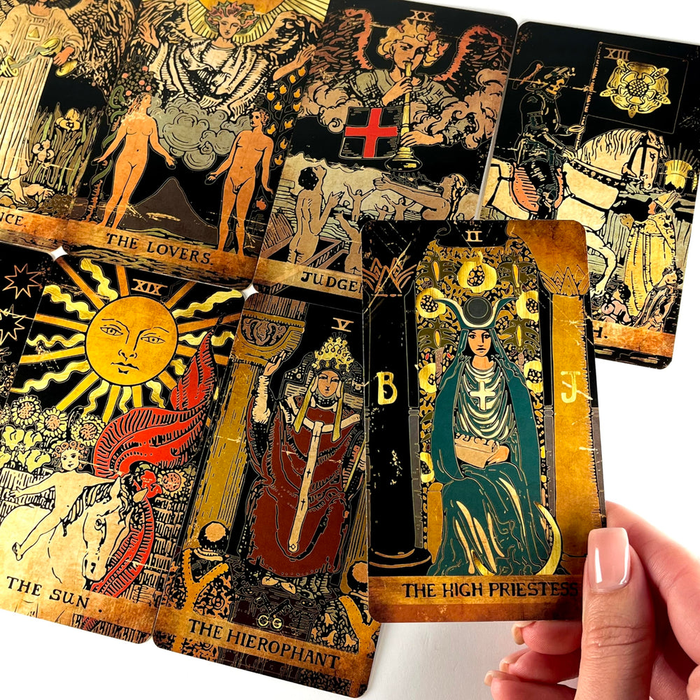 CRAFTERIAN vintage-inspired artwork enhances the reading atmosphere.