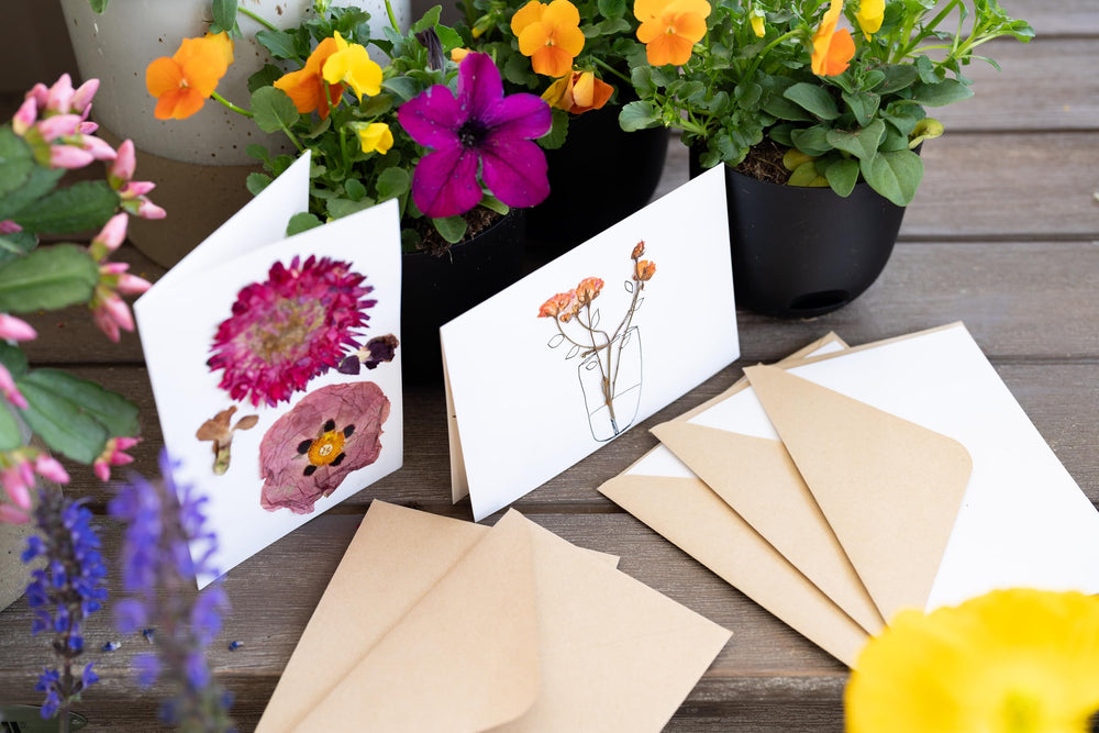 Crafty and Paper thick cardboards set protects layers during pressing.