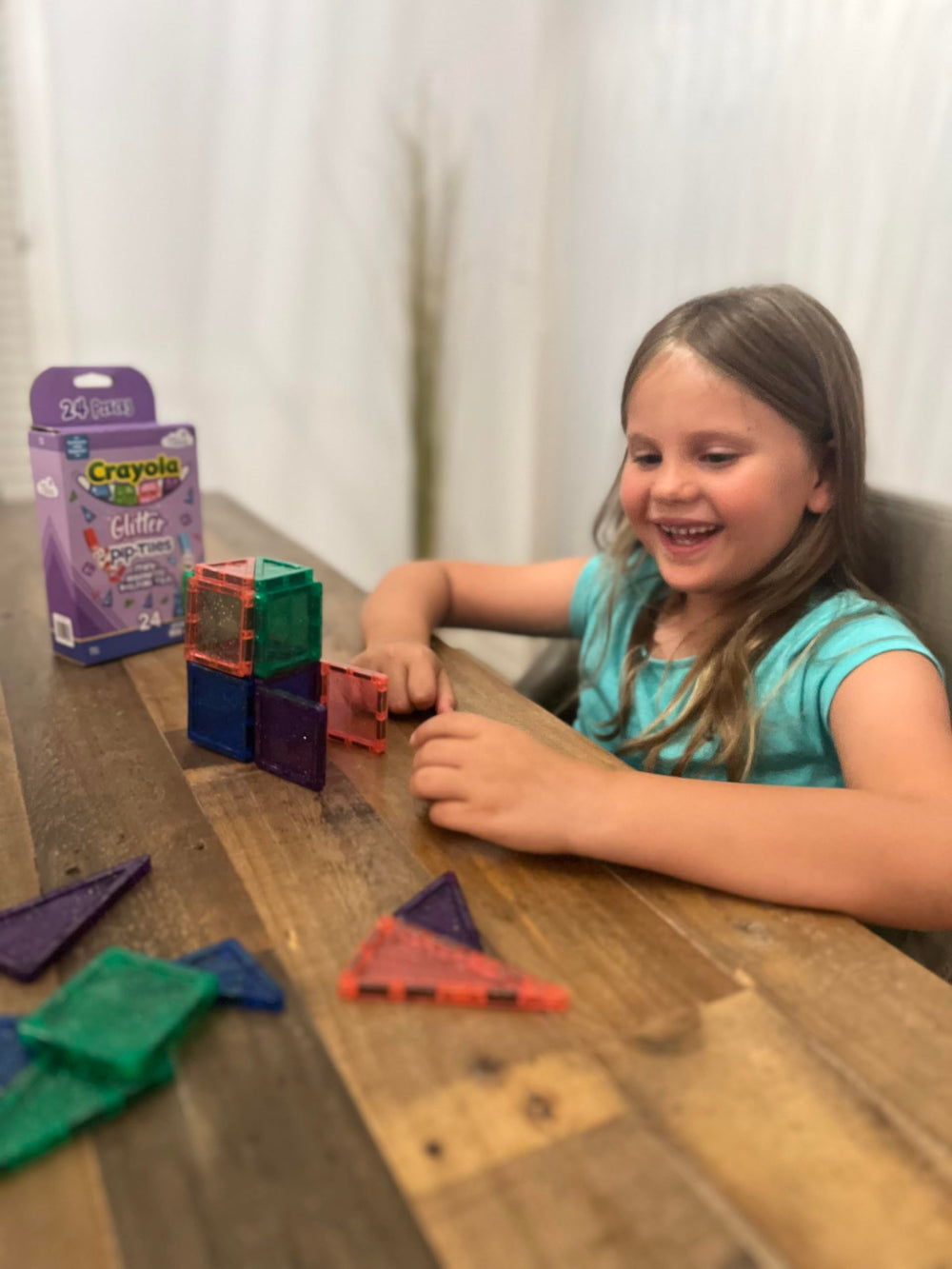 CreateOn Crayola Mini Magnetic PIP-Tiles glitter characters play for creative scenes