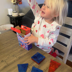 CreateOn Crayola 14-piece set aids hands-on creativity and pattern recognition