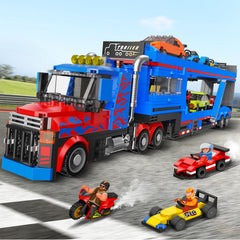 CUBIMANA semi-trailer transformation supports multiple play setups.