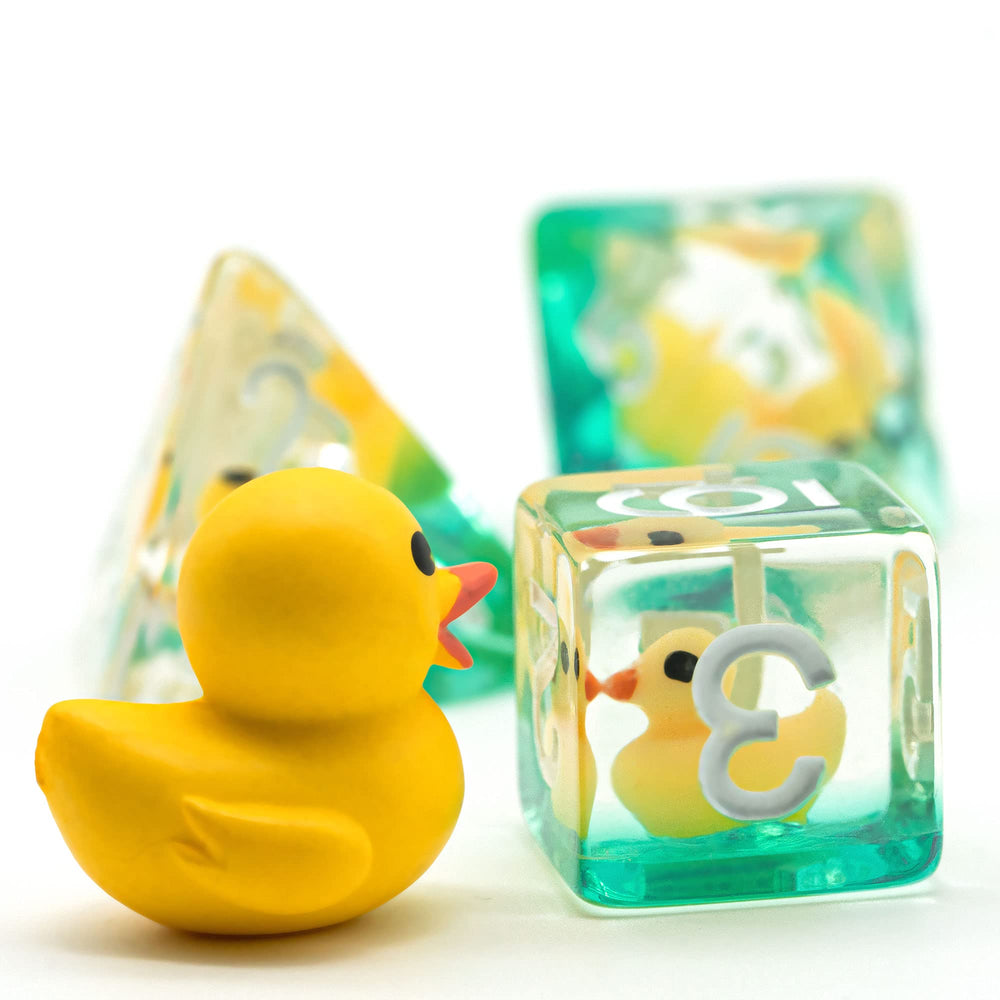 Cusdie d4-dnd-dice-yellow with duck inside adds whimsy to rolls