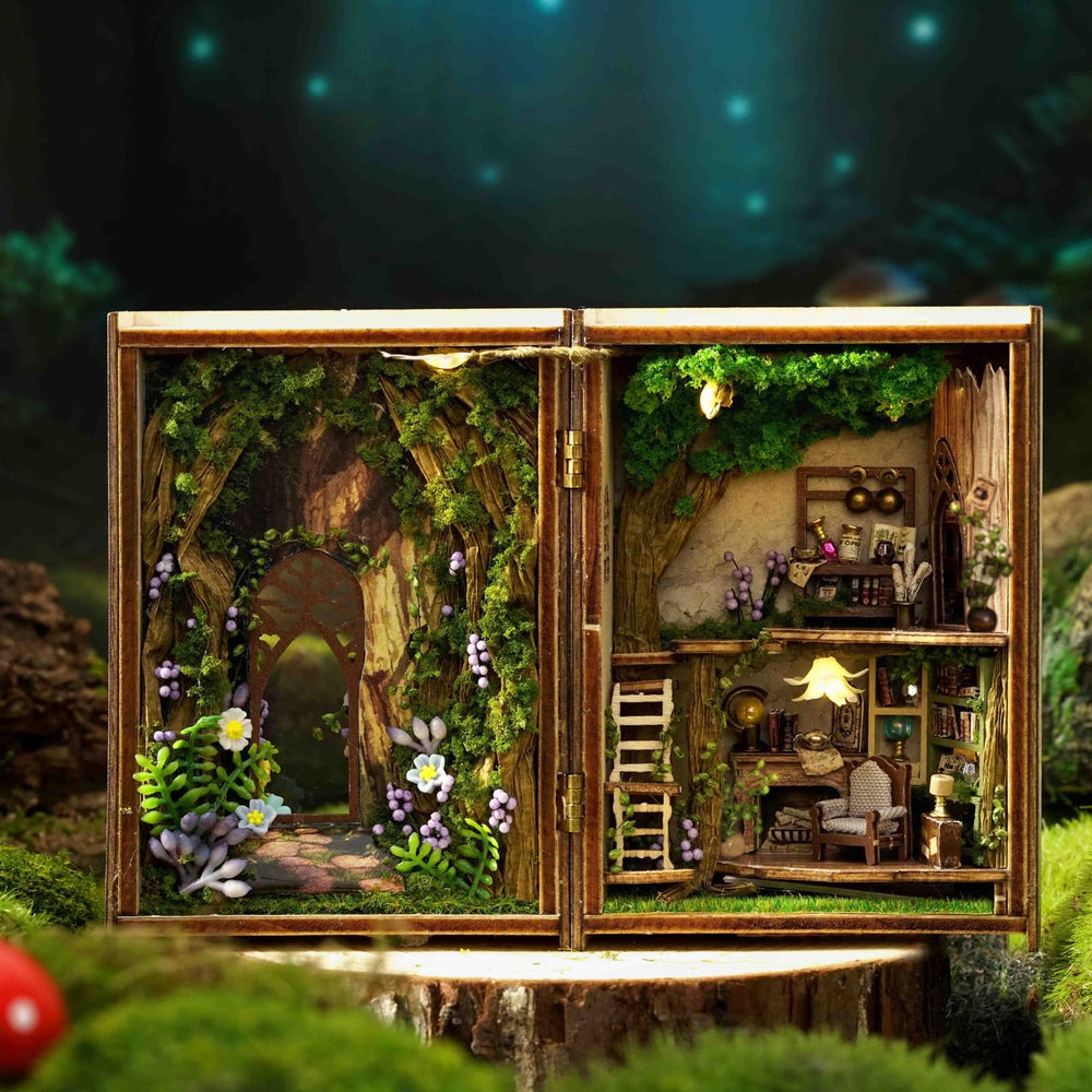 CUTEROOM Forest Wonderland dollhouse-painting sequence showcases colors for a polished finish.