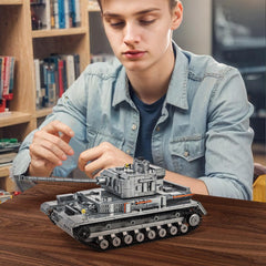 DAHONPA Panzer-IV tank size reference shows large display model.