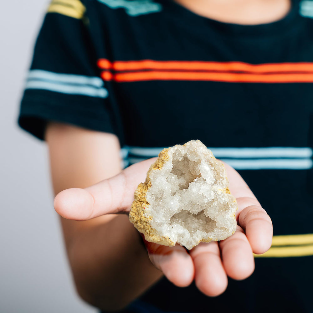 Dan&Darci Break Your Own Geodes kid science kit fuels curiosity about minerals.