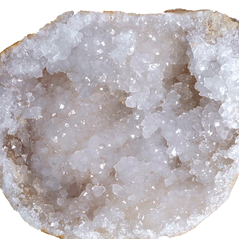 dancing-bear geode-party-favors-bright-crystals ideal for celebrations and small prizes.