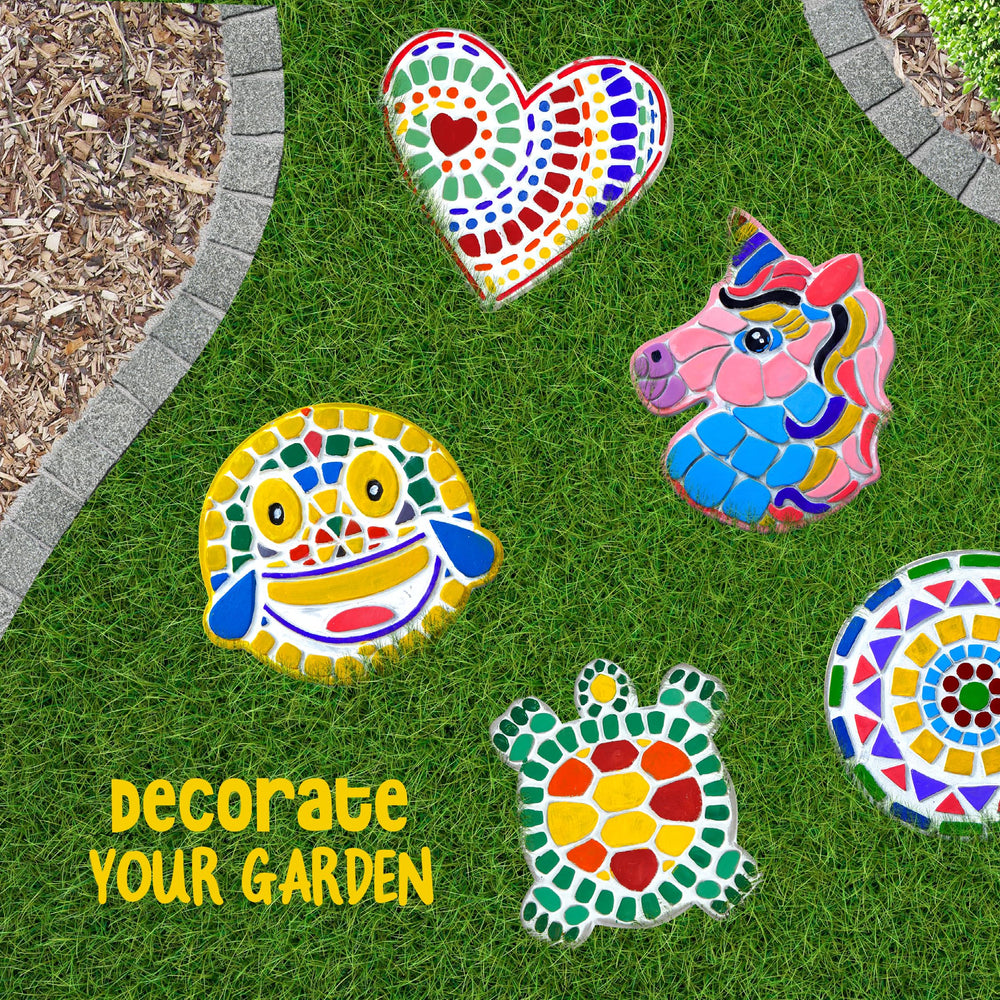 Dan&Darci heart-stone design adds charm to outdoor decor