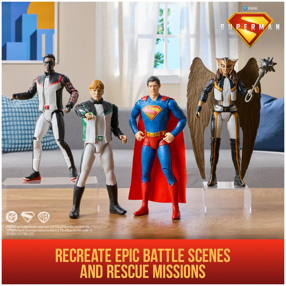 DC Comics Green Lantern figure dynamic pose supports epic space battles and teamwork.