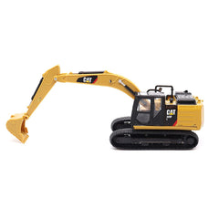 Diecast Masters 320F L mixed diecast and plastic for sturdy display.