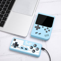 Digihan 3-inch colour display delivering vivid visuals for outdoor gaming.
