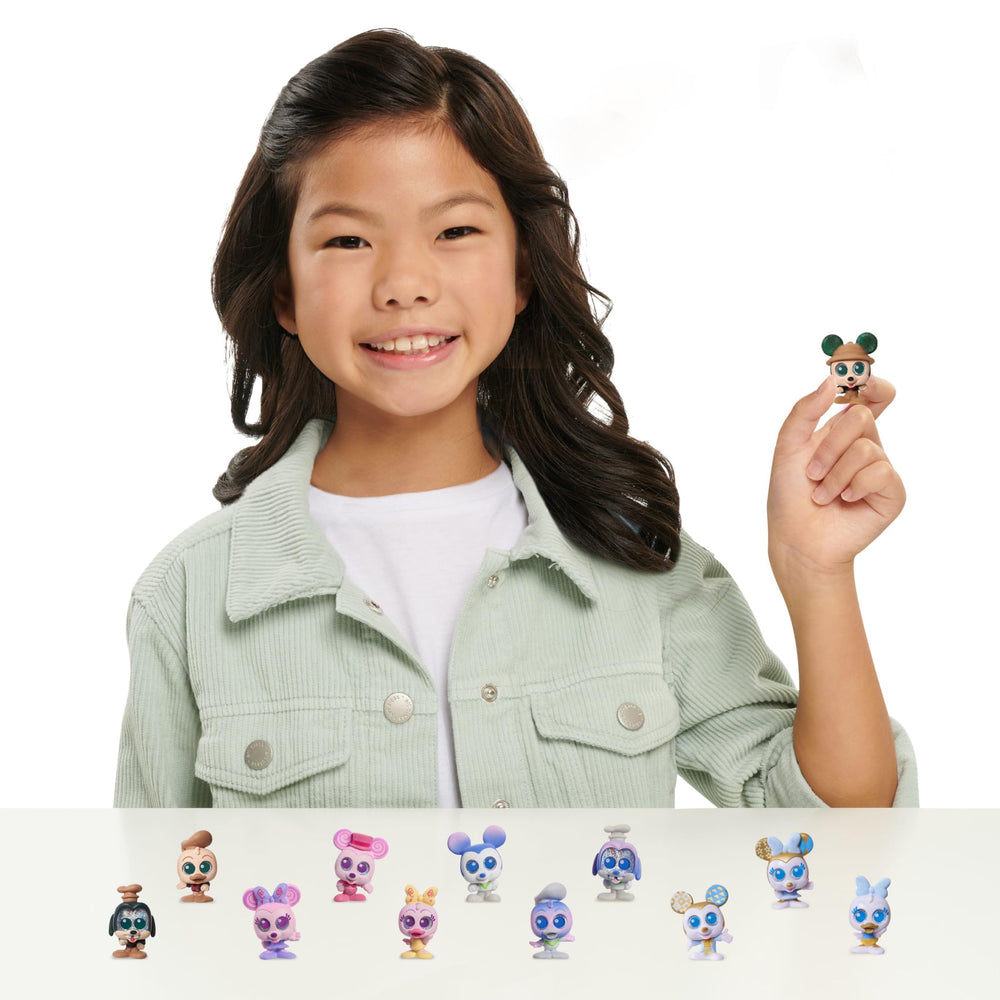 Bright packaging invites kids ages 5 and up to start a playful Doorables collection.